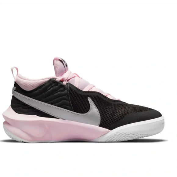 NIKE Team Hustle D10 Sneakers NEW - Picture 1 of 9
